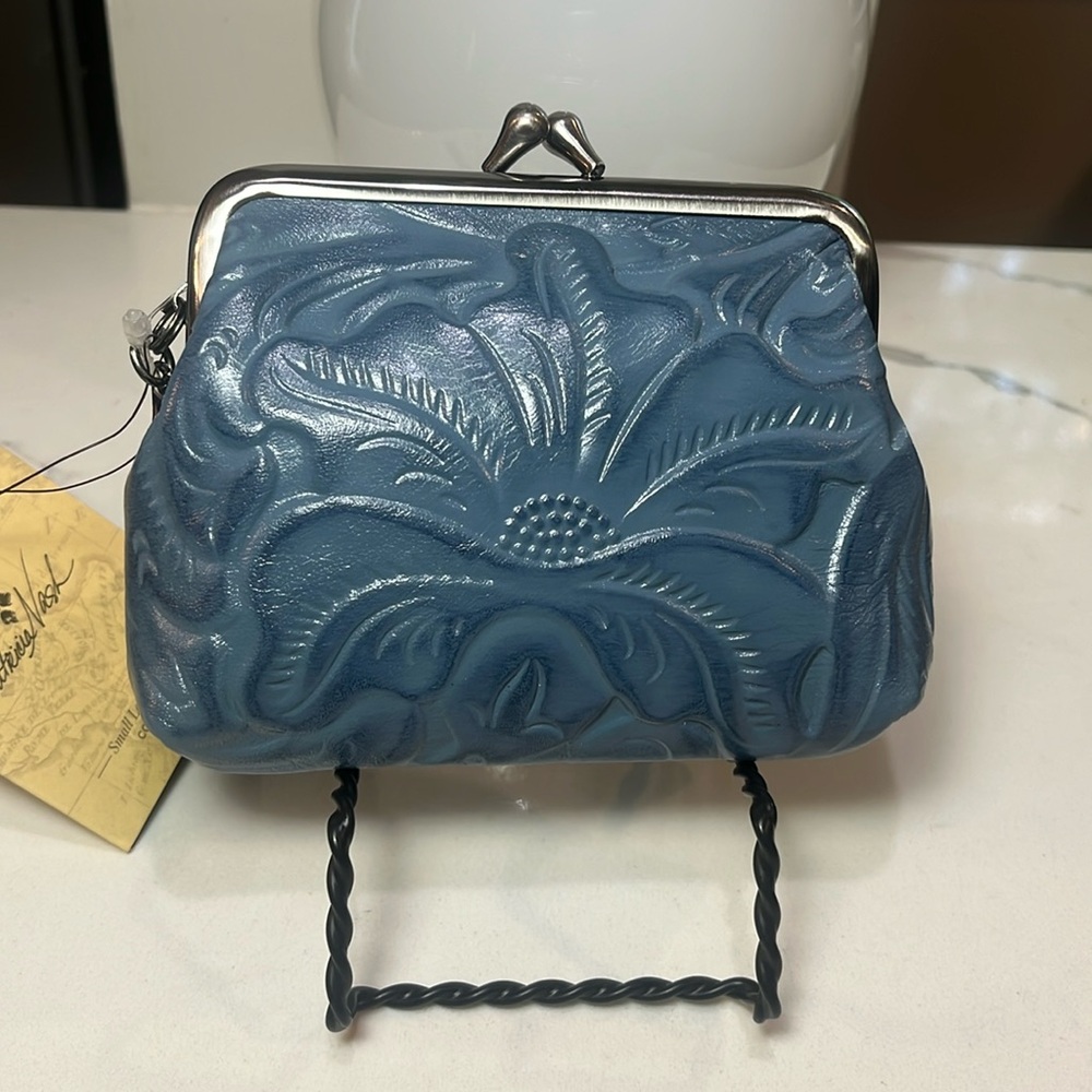 Patricia Nash SAFFLOWER BLUE Large Borse Tooled Leather Coin Bag/Key Fob NWT - Picture 2 of 11